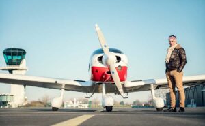 Airspace Rules: the Upside Down Wedding Cake